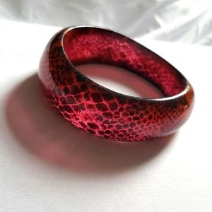 Animal print red bracelet